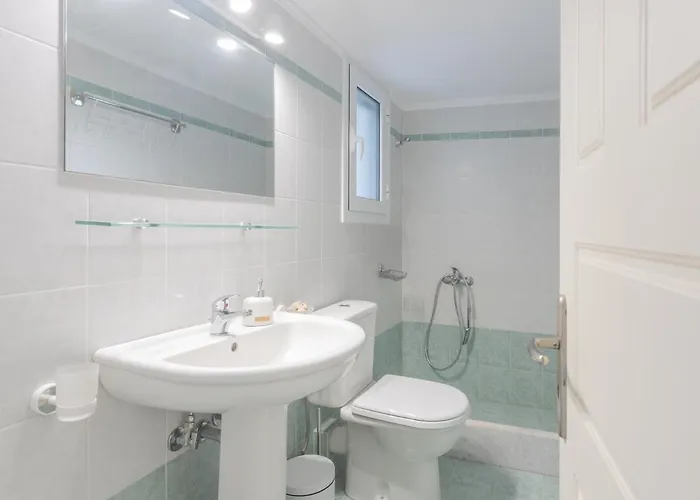 Akti Apollona Apollon (Naxos)